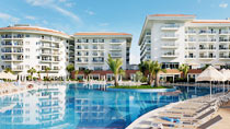 Sea World Resort & Spa