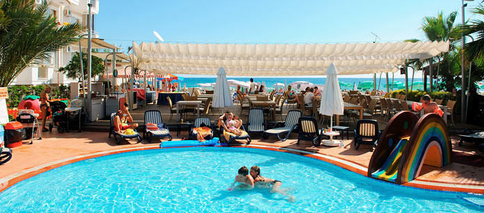 Hotell SunPark Beach - familjehotell med bra barnrabatter.
