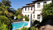 Tuvana Hotel - garanterat barnfritt.