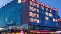 Koppla av på ett spahotell - Meriton Grand Conference & Spa.