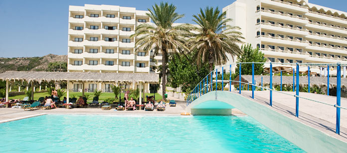 Hotell Epsilon - familjehotell med bra barnrabatter.