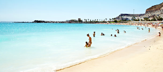 Playa de Amadores