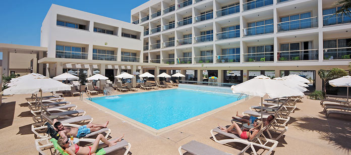 Sunprime Ayia Napa Suites - Ett av våra populära barnfria hotell i Ayia